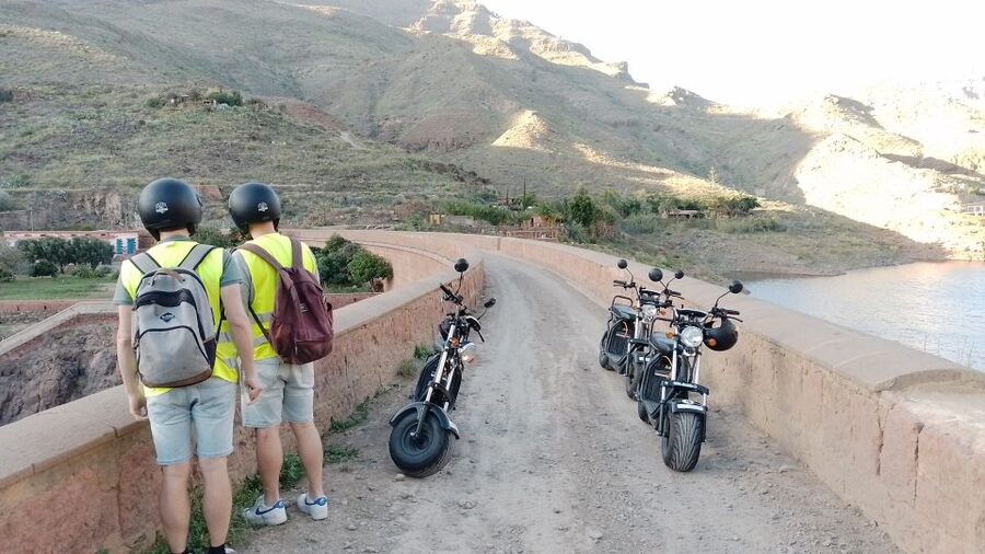 Gran Canaria: Los Pilancones Natural Park e-Scooter Tour - A short stop among mango and avocado trees