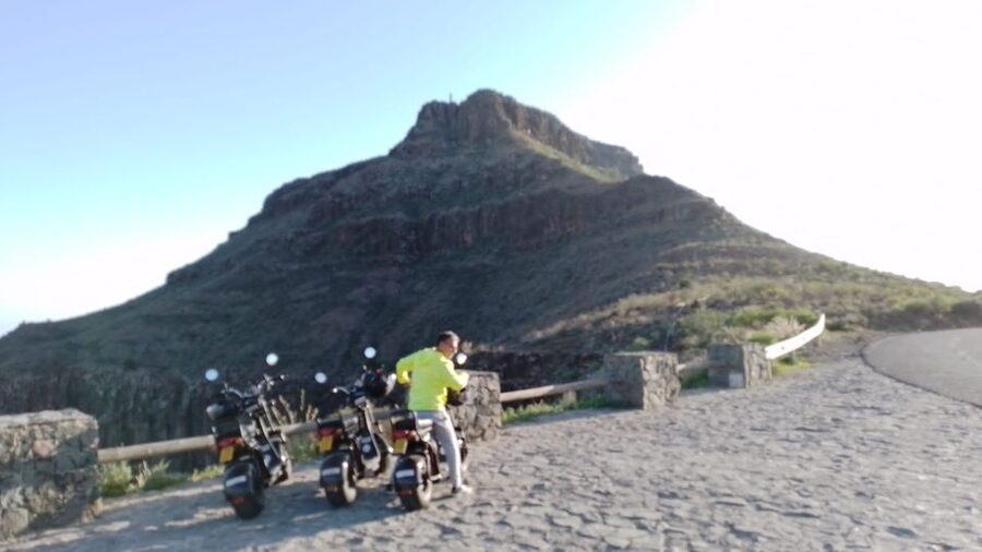 Gran Canaria: Los Pilancones Natural Park e-Scooter Tour - The downhill return to Playa del Ingles