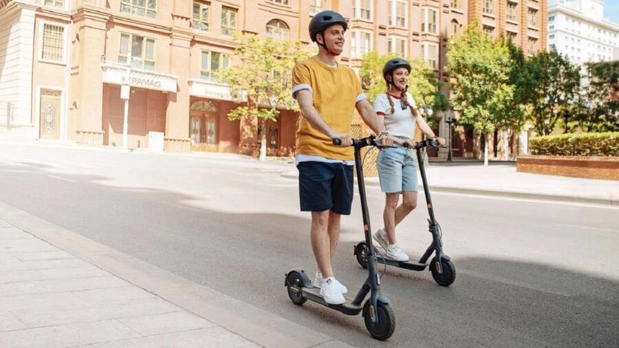 Gran Canaria: Rent Electric Scooter Kick Start - The Maspalomas dunes and lagoon