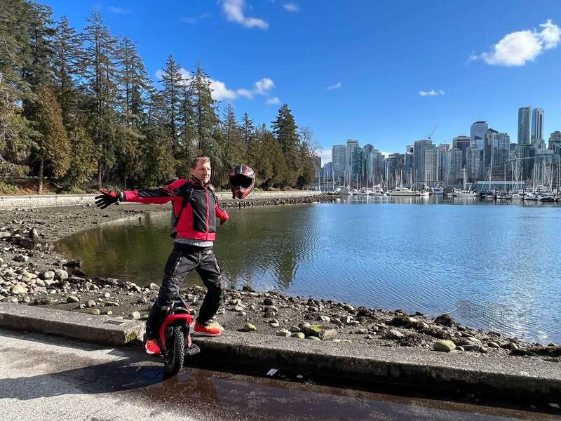 Great Vancouver EUC & E-scooters loop tour - Starting at Science World