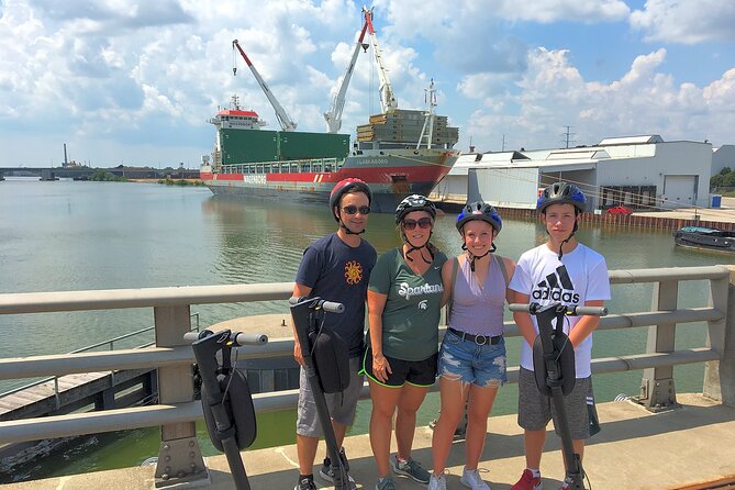 Green Bay E-Scooter Guided Glide w/ Private Tour Option - Getting started at 200 N Broadway