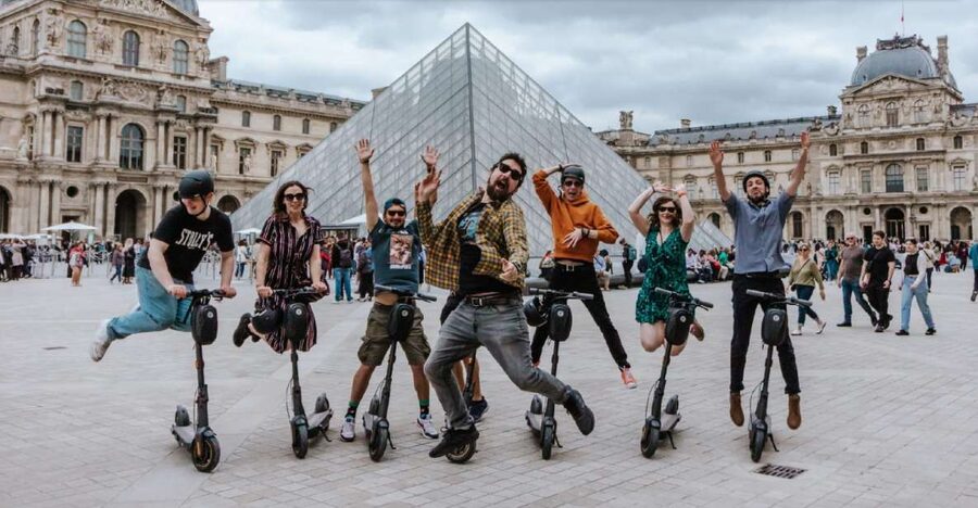 Guided Electric Scooter Tour of Paris - The training session and first ride