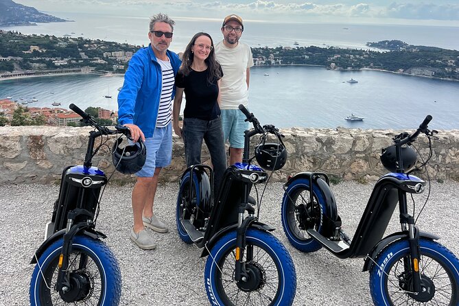 Guided Scooter Tour - Villefranche-sur-Mer: a 20-minute seaside break