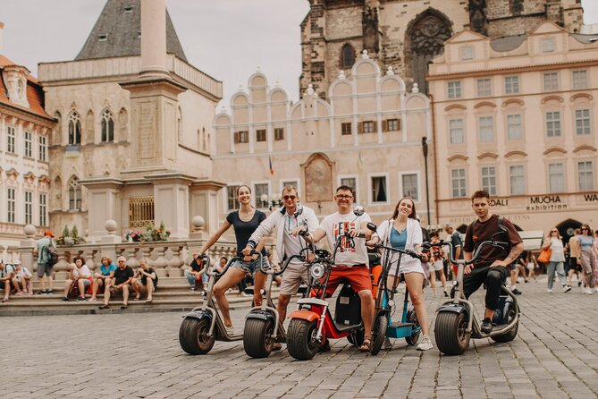 Guided sightseeing e-scooter tour of Prague: 2 hours - Chotek Gardens and the road to Prague Castle