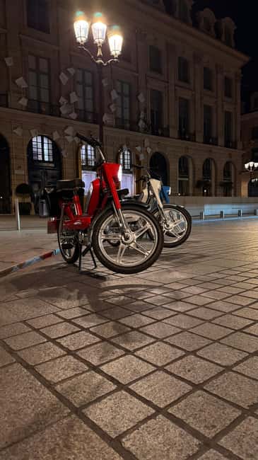 Guided tour of Paris on an electric Peugeot 103 moped - Place Vendôme and Opéra Garnier