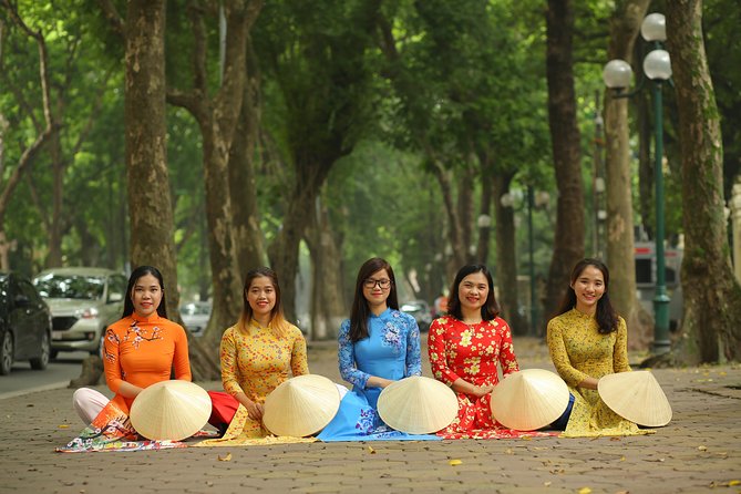 Half-Day Hanoi City Tour by Scooter - Refreshments and the local flavor