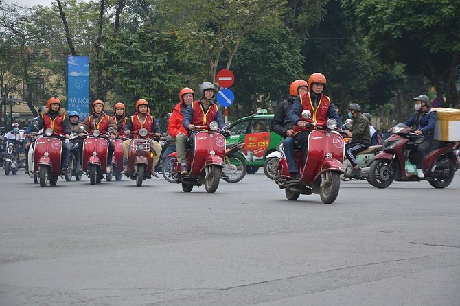 Hanoi By Vespa Tours: HISTORY + CULTURE + SIGHT + FUN 2,5 Hours - Why a Vespa is a smart way to see Hanoi