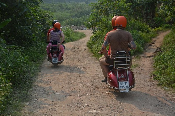 Hanoi By Vespa Tours: HISTORY + CULTURE + SIGHT + FUN 2,5 Hours - Lakes, temples, and the quieter side of Hanoi