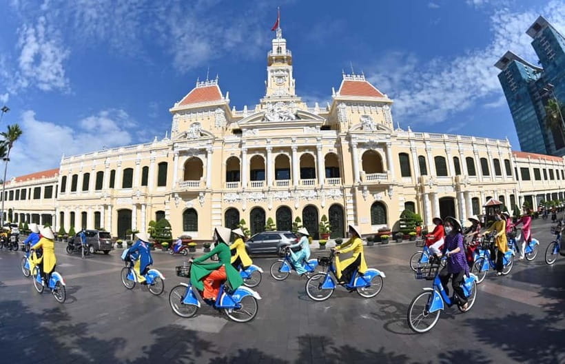 Hanoi Hidden Gems: Jeep, Vespa or Motorbike Tour - Four hours from Hanoi alleys to Banana Island