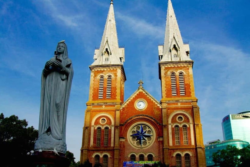 Hanoi Hidden Gems: Jeep, Vespa or Motorbike Tour - Long Bien Bridge and Hanoi’s working river edge