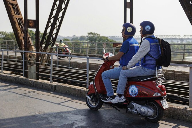 Hanoi Highlights Half-day Vespa Tour: REAL Hanoi, Culture & Food - Local food, drinks, and a flexible lunch stop