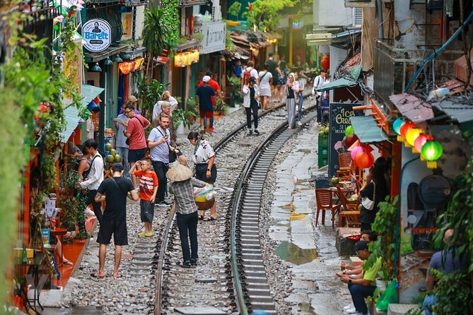 Hanoi Vespa After Dark Street food + Train Street+ Live Music - Five or six dishes on Ngu Xa Street