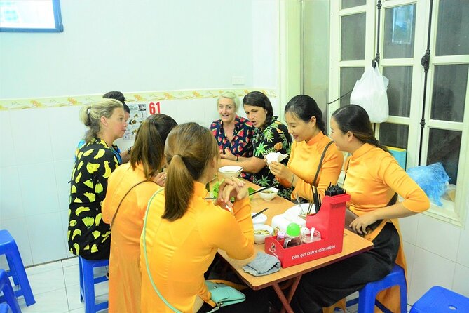 Hanoi Vespa Food Tours Led By Women - Pho and seafood around Ngu Xa Village
