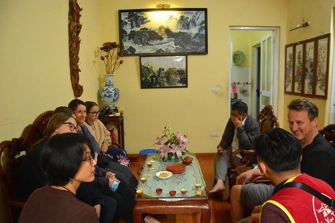 Hanoi Vespa Tours: Full Day Hanoi City & Countryside Vespa Tours - Lunch, egg coffee, and the return to Hanoi