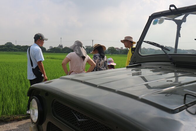 Hanoi Vespa Tours: Hanoi Countryside Vintage Vespa Tours - Leaving Hanoi by vintage Vespa