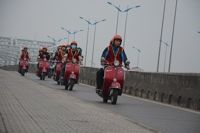 Hanoi Vespa Tours: Hanoi Vintage Vespa Tours Countryside - Lại Đà offers the most personal stop