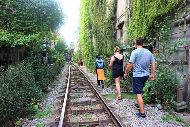 Hanoi Vespa Tours Led By Women: Hanoi Vespa Tour City Half Day - Huu Tiep Lake and the downed B52