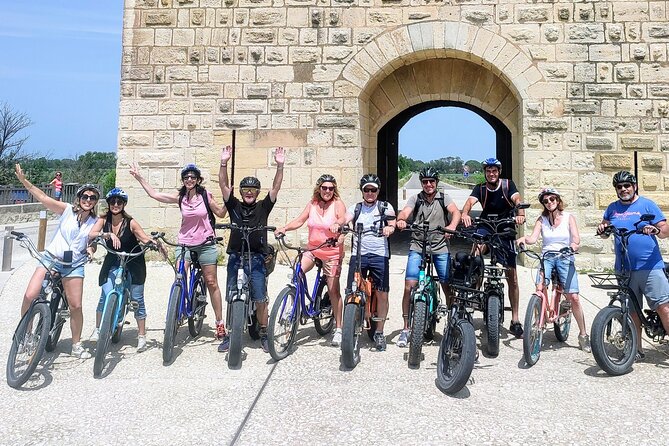 Happy tour camargue an immersion by bike and scooter E - Who should book this ride?