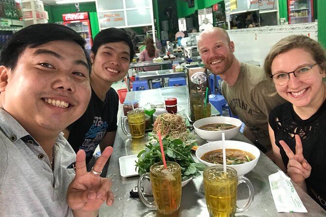 HCM City Local Street Food by scooter/ Aodai Rider Saigon tour - What the scooter format adds