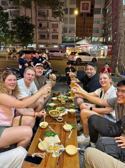 Ho Chi Minh City: Craft Beer and Local Food Tour by Scooter - Lao Gia, the street-style beer stop
