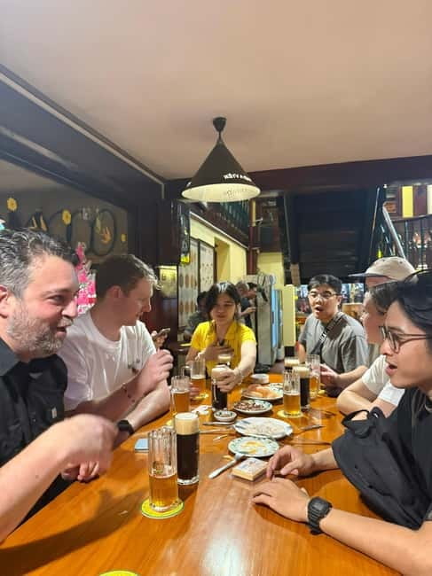 Ho Chi Minh City: Craft Beer and Local Food Tour by Scooter - Alley bars, local restaurants, and the changing scenery