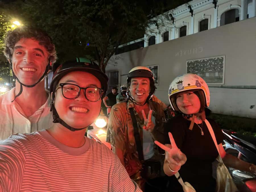 Ho Chi Minh: Local Food Tour by Scooter with Vegan Option - Key points for your Saigon food night