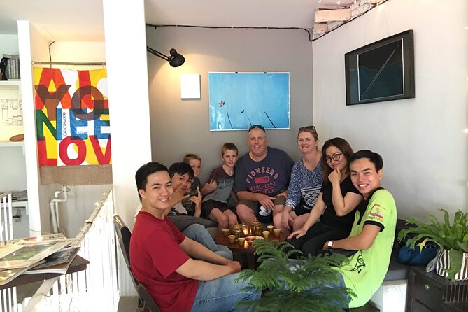 Ho Chi Minh - Vietnamese Vegan Food Experience By Scooter - The slum area and District 4 street food