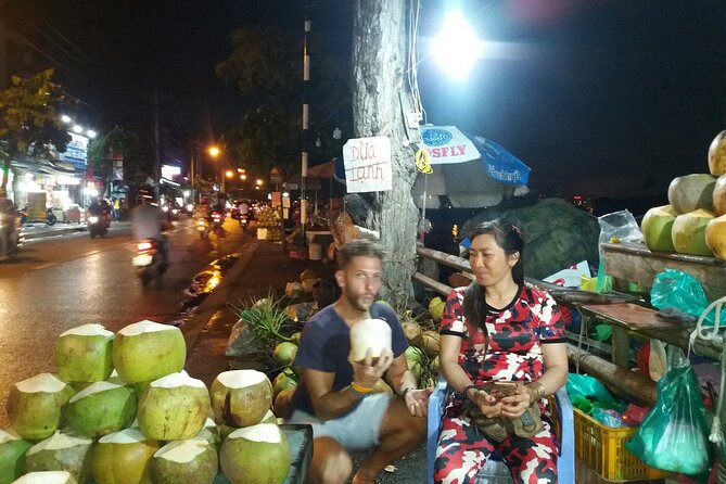 Ho Chi Minh - Vietnamese Vegan Food Experience By Scooter - Ho Thi Ky flower market and the Chinese medicine market