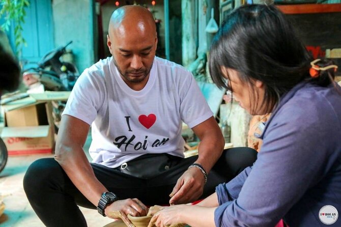 Hoi An Countryside Tour By Scooter With Lady Bikers - Tra Que Vegetable Village: gardening and lotus tea