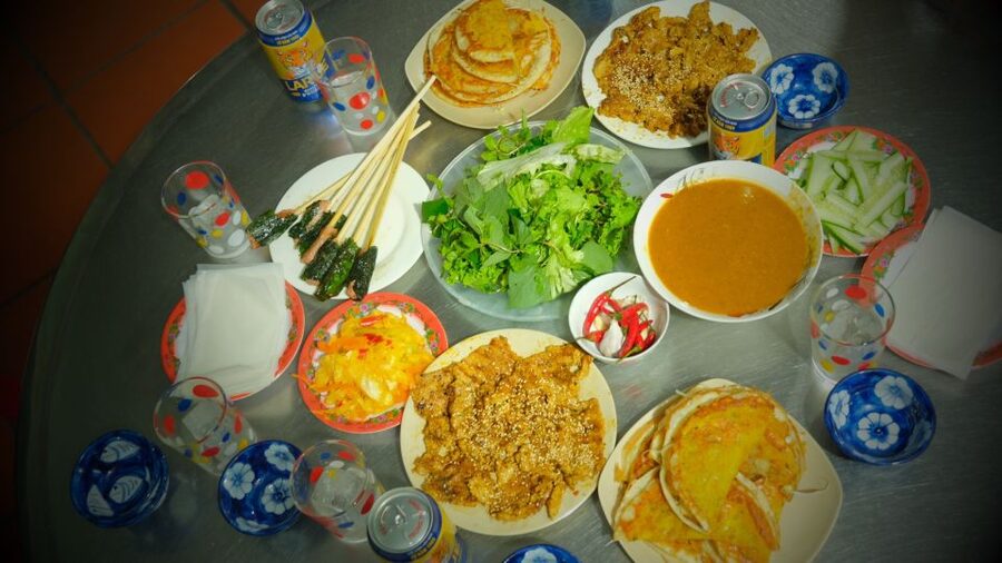 Hoi An: Evening Food Culture Tour by Vespa - Food needs, clothing, and comfort