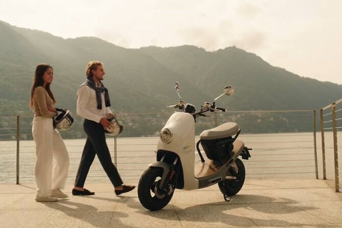 Lake Como: Guided tour in electric scooter to Bellagio - Villa Balbiano and the art of the exterior stop
