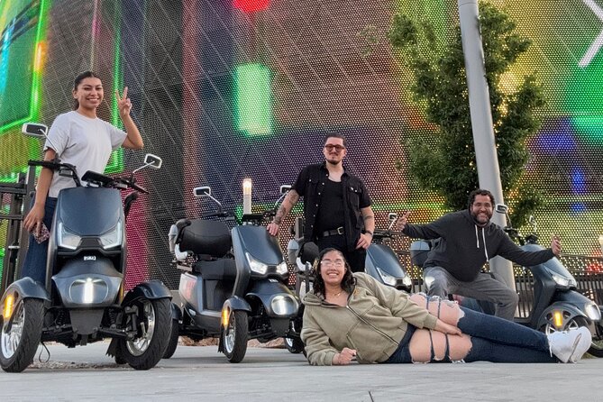 Las Vegas Strip Scooter Tour - Classic casinos and the High Roller