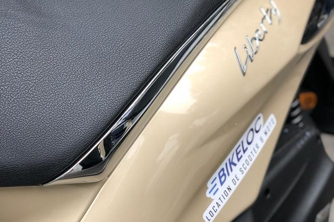Liberty scooter rental Piaggio 50cc (4T) Paris - Key points to know before booking