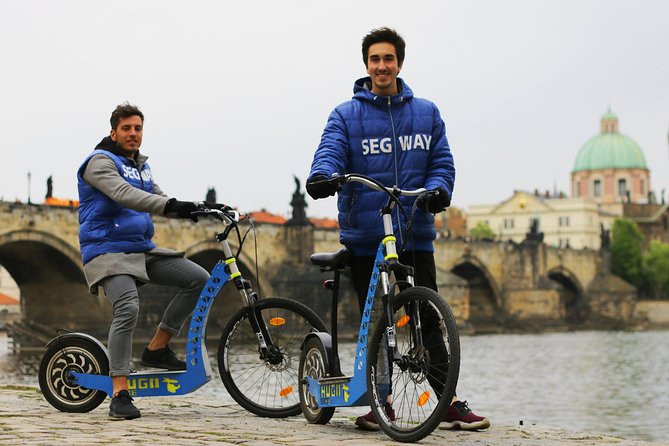 Live-Guided e-Scooter Tour of the Old Town of Prague, 60 min - Starting at Maltezske Square in Lesser Town