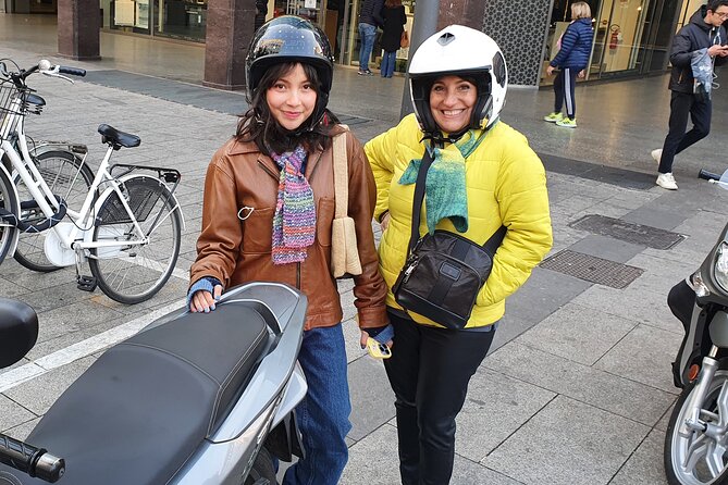 Milan Vespa Adventure: Private Tour for Couples and Friends - Brera, Milan’s artistic and fashion quarter