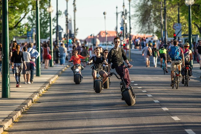 MonsteRoller E-Scooter Rental in Budapest - Stops, locks, bags, and comfort