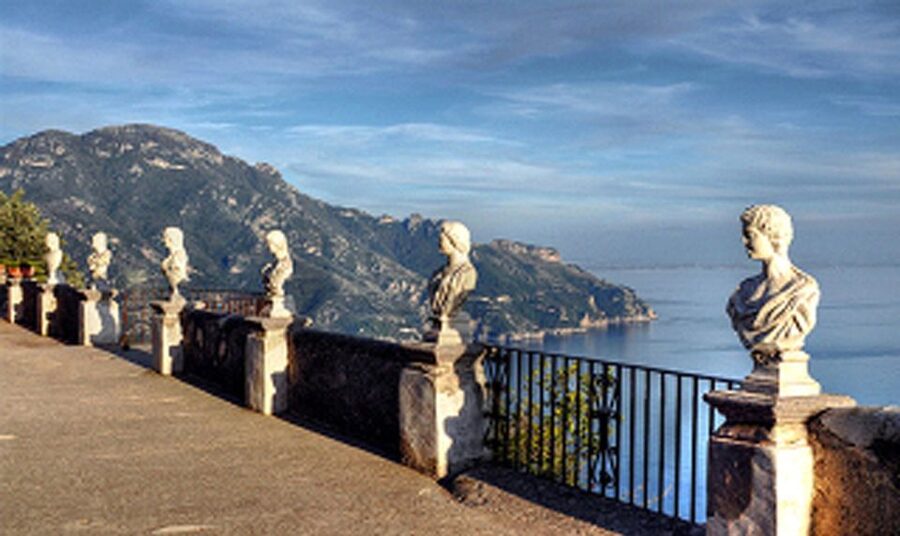 Naples/Sorrento/Positano: Private Amalfi Coast Tour by Vespa - Optional food, caves, and family-run dining