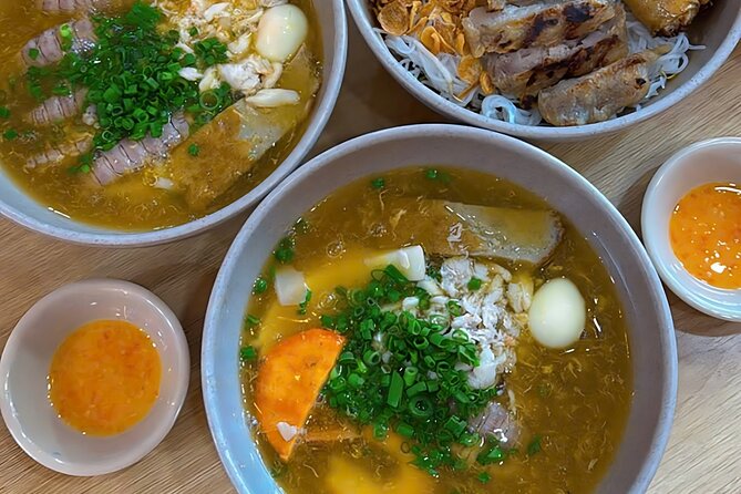 Nha Trang Local Food Tasting and Sightseeing Tour By Scooter - Stop 2: Banh xeo or banh khot at Tran Quy Cap