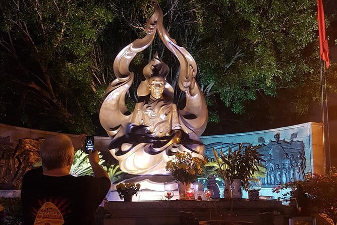 Night Food Tour in Saigon By Scooter - Riding through Districts 3 and 10