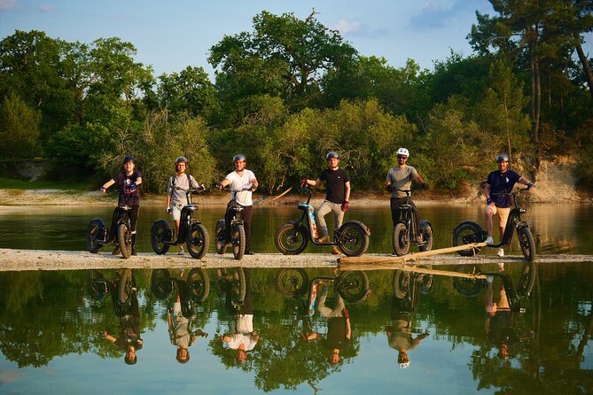 Off-road scooter outing between lakes and Pessac-Léognan vineyards - Lac Bleu de Léognan and the first woodland paths