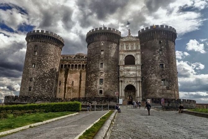 Panoramic and Historical Vespa Tour Naples - Reaching Vomero and Castel Sant’Elmo