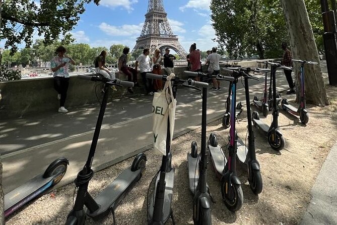 Paris City Tour by E-Scooter with Fun Guide (Small groups) - Champs-Elysées and the Arc de Triomphe