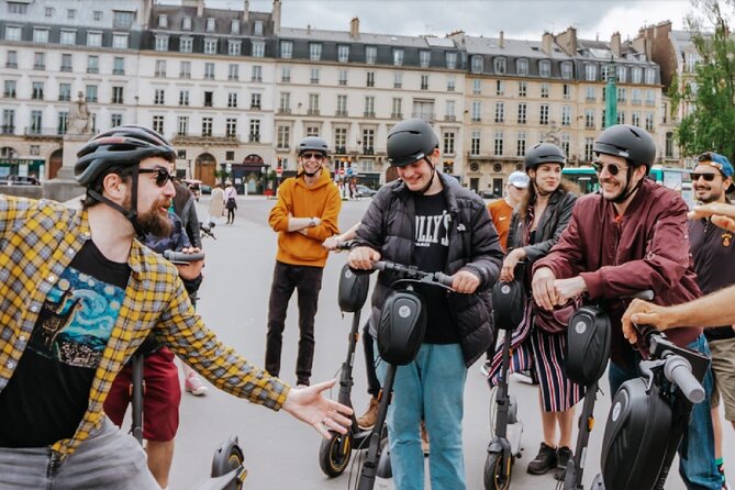 Paris E-Scooter Tour with fun & informative guide (small groups) - The first lesson before the Louvre