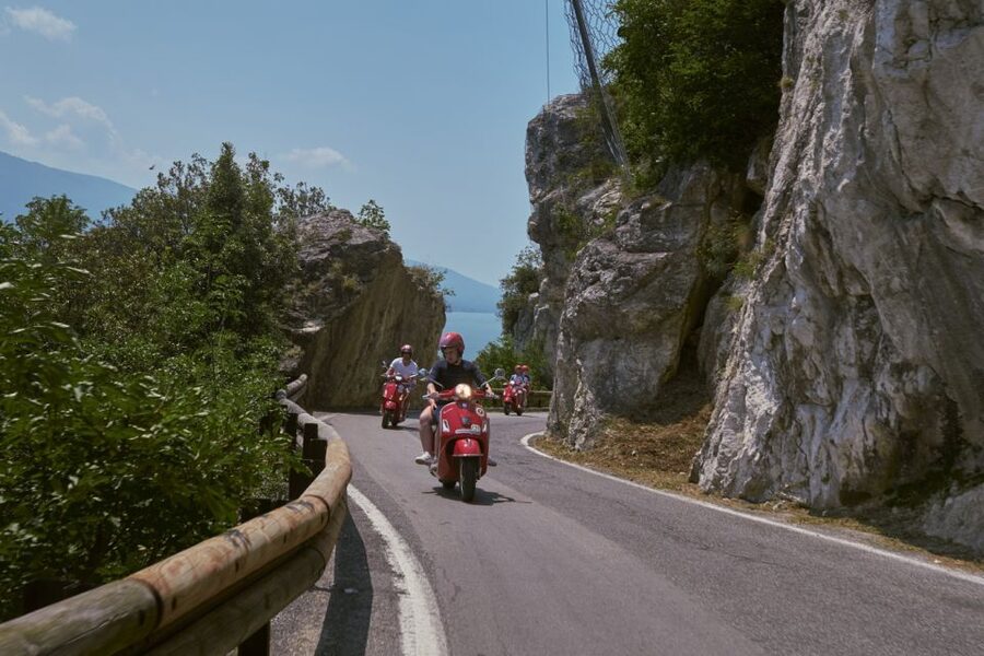 Peschiera del Garda: Lake Garda self-guided Vespa tour - The Strada della Forra and the Tremosine section