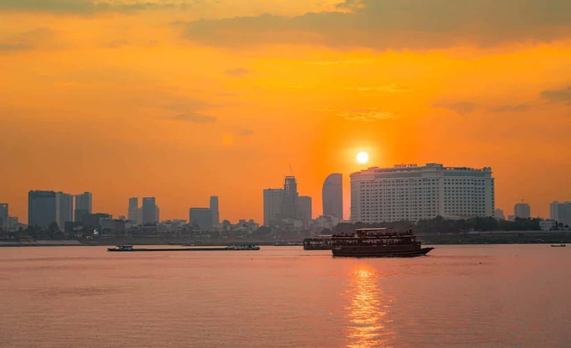 Phnom Penh: City & Silk Island Haft Day or Full Day Tour - Key points at a glance