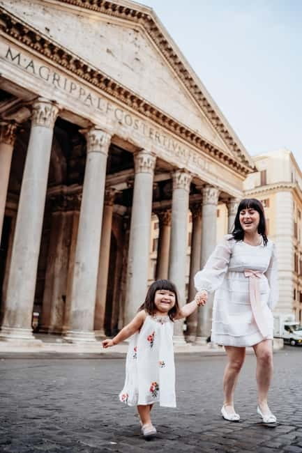Photo Shoot in Rome with Vespa And Vintage Fiat 500 Options - Photo delivery is a real part of the value