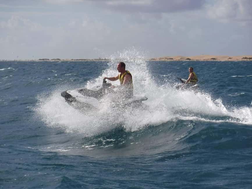Playa Ingles:Rent e-Scooter 3 hour+Option Combo Rent Jet Ski - Three hours to see southern Gran Canaria your way