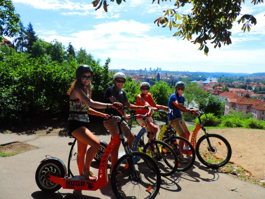 Prague: E-Bike/E-Scooter Viewpoint Tour - E-bike or e-scooter?