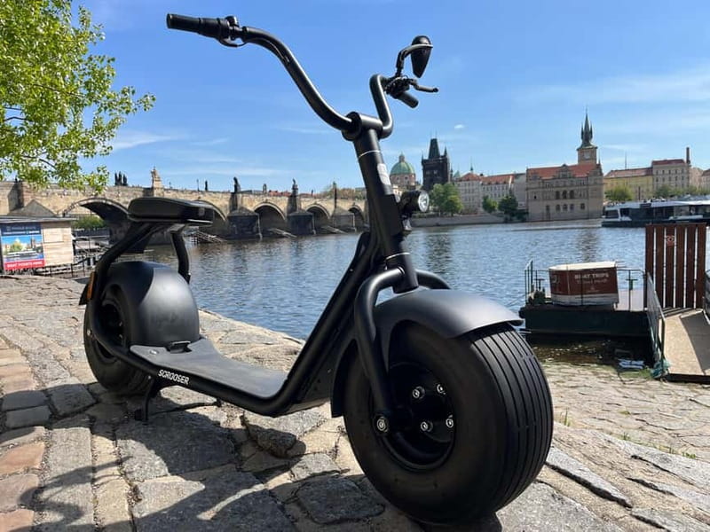 Prague E-Scooter City Tour: Regular or Fat Tire - Key points to know before you book