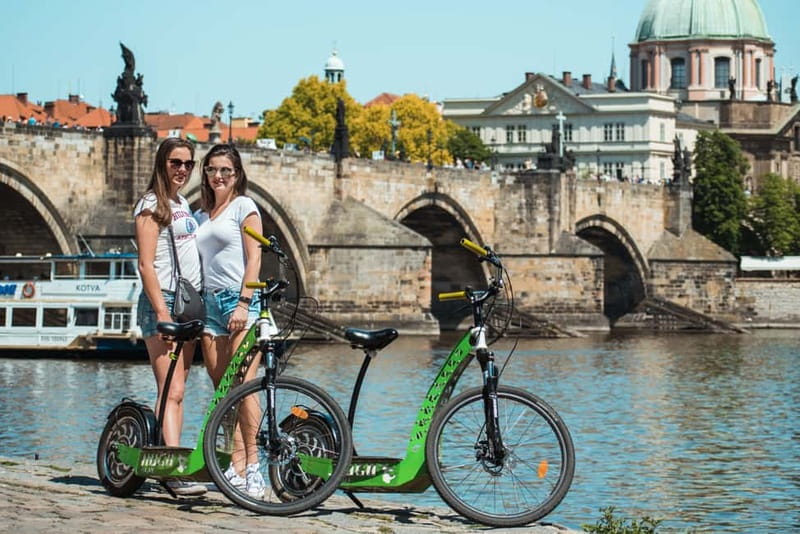 Prague: E-Scooter HUGO Bike Rental - The guide question deserves attention
